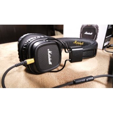 04090985 Marshall Headphone Major II Black com fio