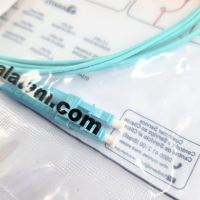 35200919 Furukawa CORDÃO OPTICO DUPLEX OM4 LC/LC 1.5M