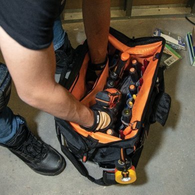 55469 Klein Tools Bolsa Tradesman Pro 42 bolsos