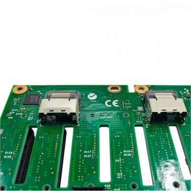 94Y7751 Backplane 8 Portas 2.5 SAS e SATA para IBM System M4