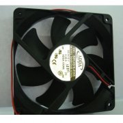 Cooler Auxiliar ADDA 80x80x25mm Mancal: Ball Bearing (Rolamento), Velocidade: 2440RPM, Fluxo de Ar: 31.40 CFM,