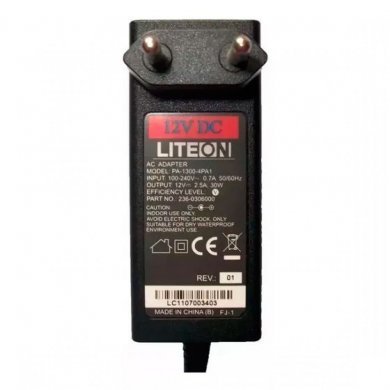 Fonte 12V 2.5A bivolt plug P4 com pino central