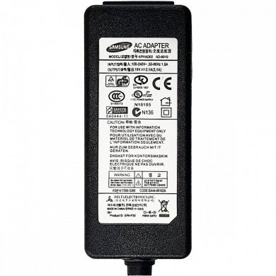 Fonte notebook 19v 2.1a 40W plug 3.0x1.1mm