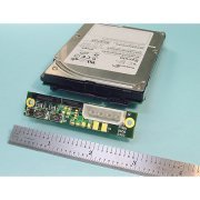 Adaptador ADP-4200 Hot-Swap para HD SAS de 2.5 ou 3.5 P SAS/SATA Drive adapter for 2.5