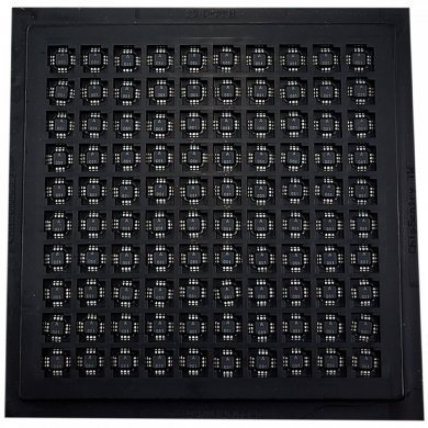 AKD2820AXS2CTR KU Band DBS MMIC downconverter SMD