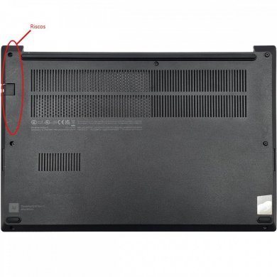 Tampa inferior Lenovo Thinkpad E14 Gen 5 AMD com risco