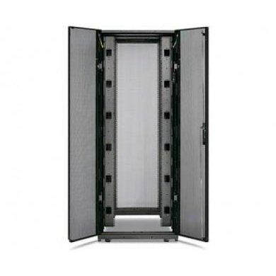 AR3150 APC Rack NetShelter SX 42U 1070mm x 750mm