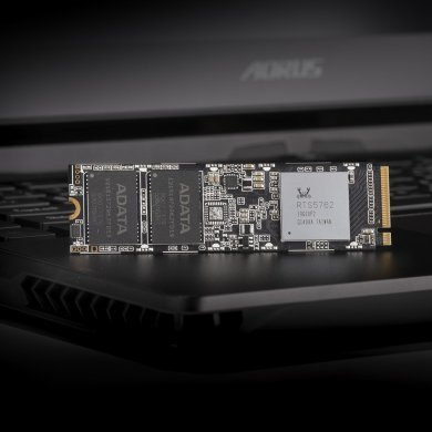 ADATA SSD 512GB M.2 NVMe XPG SX8100