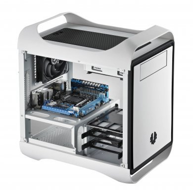 BFC-PRO-300-WWXKW-RP Gabinete Bitfenix Prodigy mini-ITX White