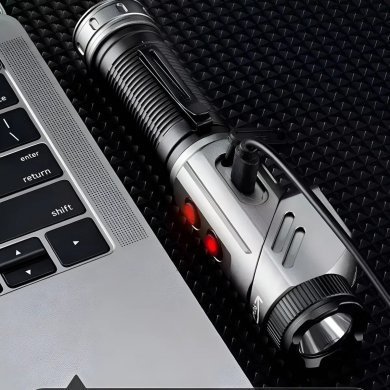 BM-8554 B-MAX lanterna tática LED resistente a agua 30W recarregável