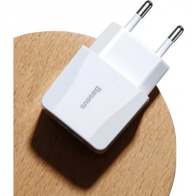 CCALL-BMN02 Baseus Carregador 2.1A Duplo USB de Parede