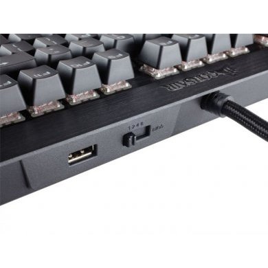 CH-9101014-BR Corsair Teclado Mecanico K70 Gamer