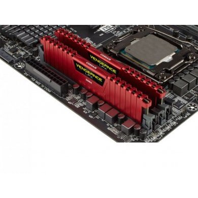 Memoria Corsair 8GB DDR4 Vengeance LPX