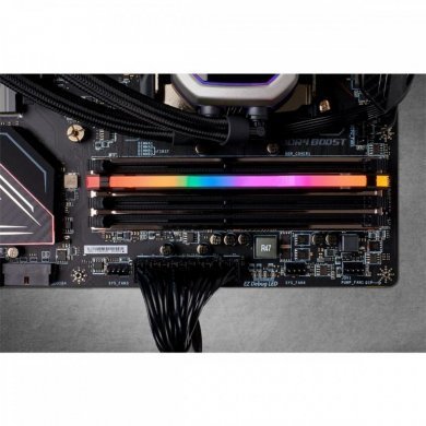 Corsair Memória 8GB DDR4 3200Mhz Vengeance RGB Pro