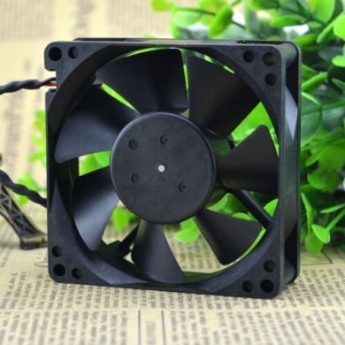 D08A-24TS2-01 NIDEC Cooler 24V 0.23A 80x80x25 2 fios