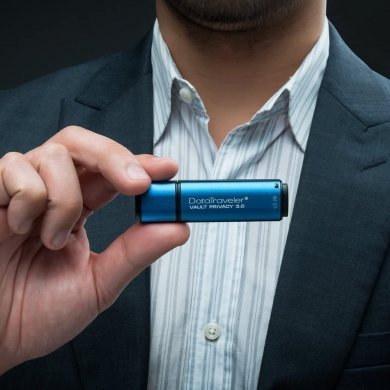 DTVP30/32GB Kingston Pen Drive 32GB USB 3.0 Vault Privacy