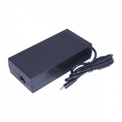 Fonte notebook 19V 9.47A 180W 5.5x1.7mm