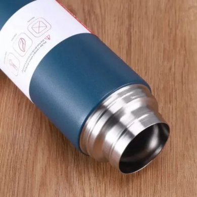 GAR-TERMICA-3X-AZL Kit garrafa térmica azul inox 500ml com 3 xícaras