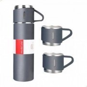 Kit garrafa térmica cinza inox 500ml com 3 xícaras Sistema de abertura do bico por botão.