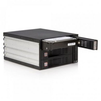 HSB320SATBK Backplane StarTech 3 Baias 3.5 SATAII