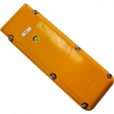 HY1024 Botoeira de comando pendente com 4 chaves