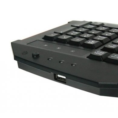 Thermaltake Teclado Esports Challenger Gaming