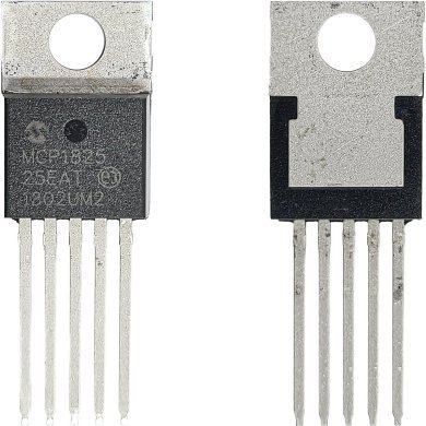 MCP1825-2502EAT 3x Ci MCP1825 Regulador de tensao linear 2.5V 500mA TO220-5