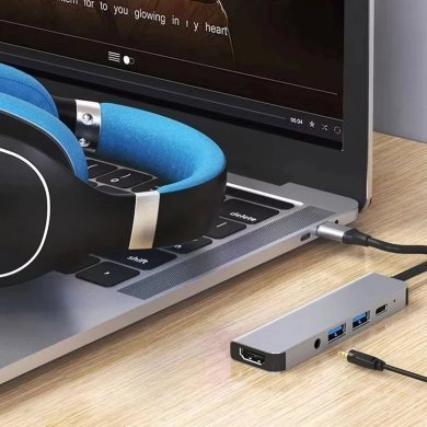 MTV-615 Tomate adaptador 5x1 USB-C para 2x USB USB-C P2 HDMI 4K