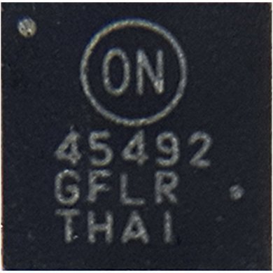 NCP45492XMNTWG CI 45492 NCP45492 PWM QFN32 SMD