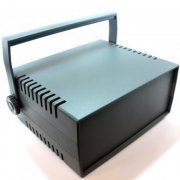 Patola caixa plástica de montagem eletrônica com alça de transporte abertura lateral p/ ventilação cor cinza escuro