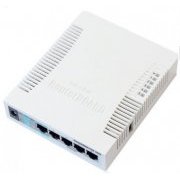 Mikrotik AP Wireless 2.4GHz b/g/n / Indoor com até 1W de Potencia - Mimo 2x2 com Switch de 5 portas 10/100Mbps e 1 Porta USB St