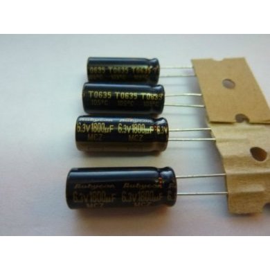 RBC-1800x6.3v-MCZ Capacitor Eletrolitico 1800uf 6.3V MCZ
