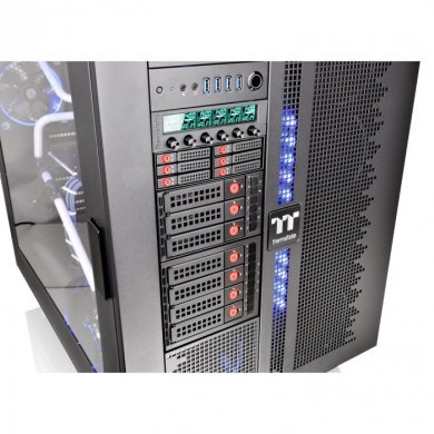 Thermaltake Max 3503 SAS/SATA HDD Rack