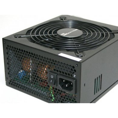 ST-750Z-AF Fonte de Alimentação 750W Seventeam