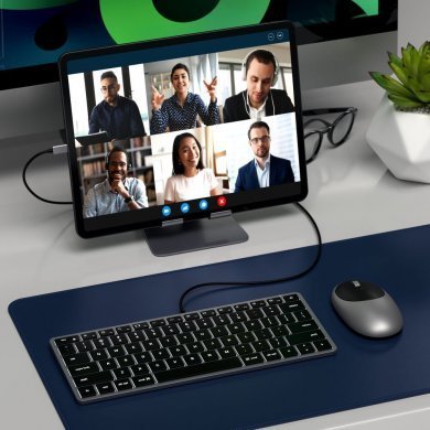 ST-UCSW1M Satechi Slim W1 Wired Backlit Keyboard (Space Gray)