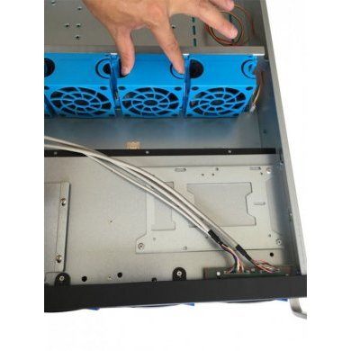 TGC GABINETE RACK 2U COM BACKPLANE P/ 8 HDS