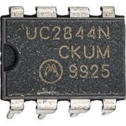 Motorola PWM Controller 8DIP PMIC Power Management ICs / Current Mode PWM Controllers