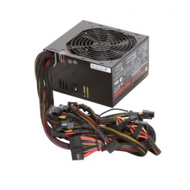 W0388RU Fonte Thermaltake 600W Reais